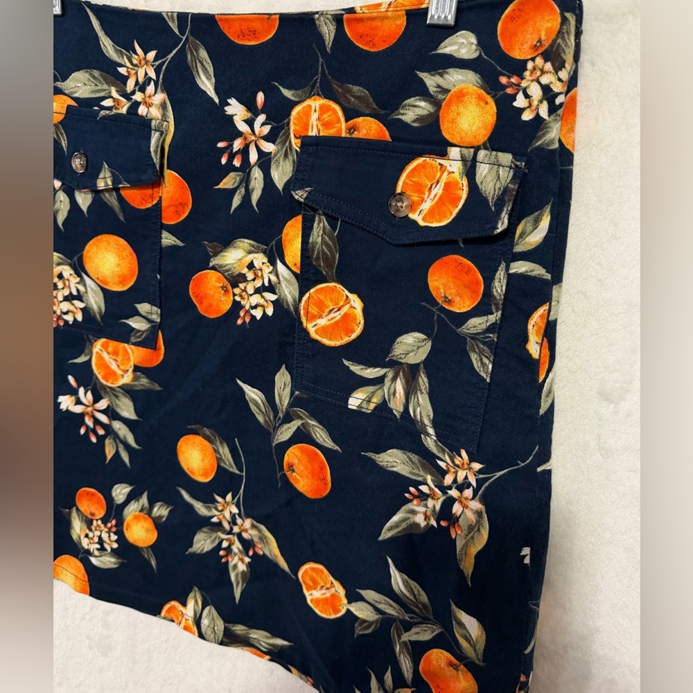Loft Skirt Womens 12 Navy Blue Oranges Orange Fruit Coastal Beach Resort Casual - Picture 10 of 11